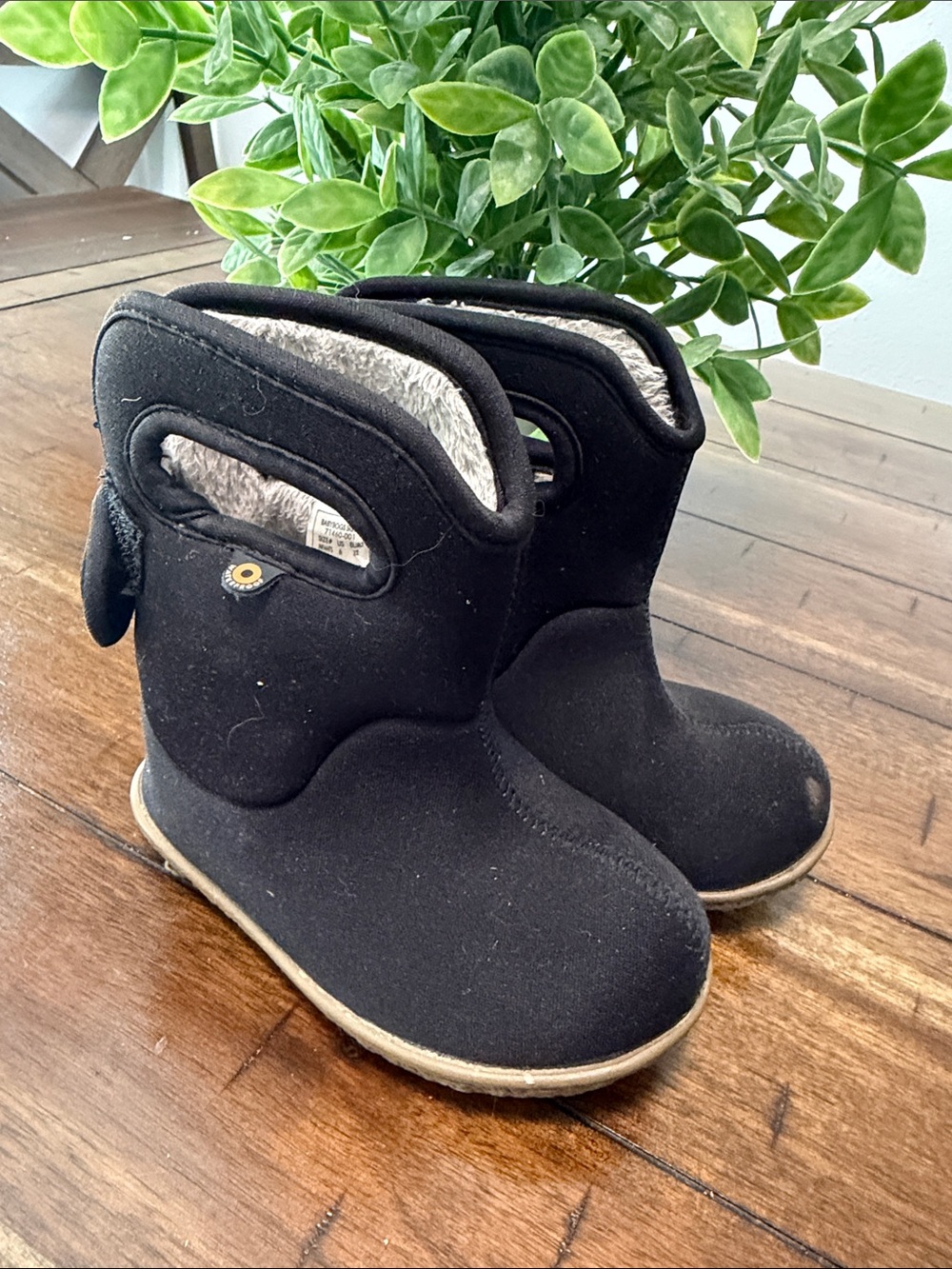 Bogs Kids Black Fleece-Lined Rain & Snow Boots